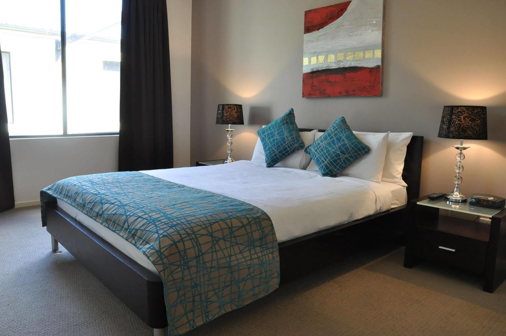 Rnr Serviced Apartments Adelaide - Wakefield St ภายนอก รูปภาพ