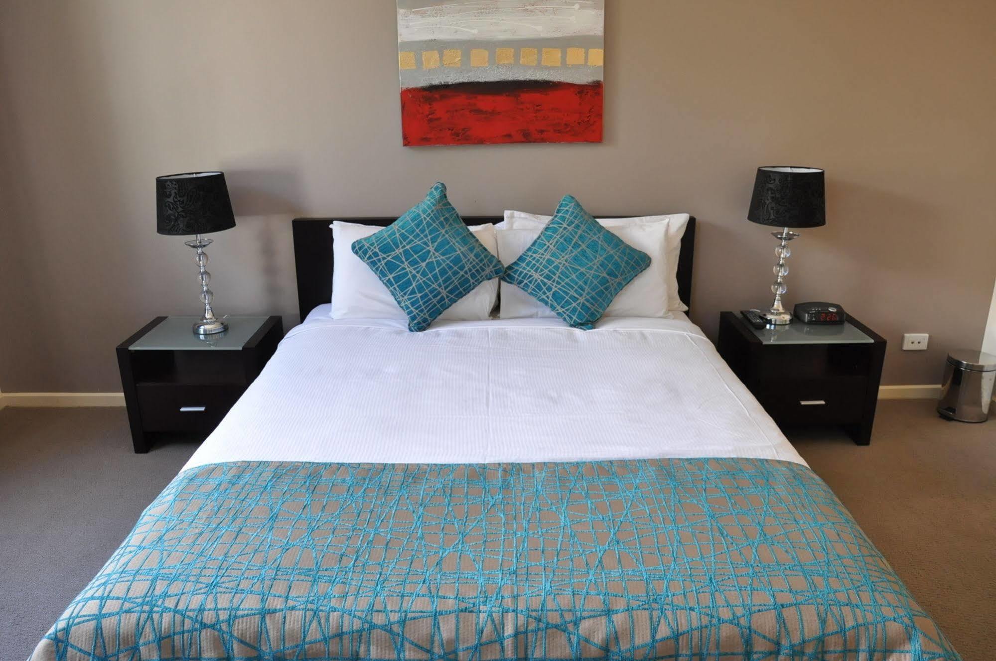 Rnr Serviced Apartments Adelaide - Wakefield St ภายนอก รูปภาพ